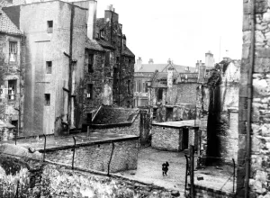 00016 Prints: Print of St Andrews Street back view in Leith, Edinburgh from 1949
