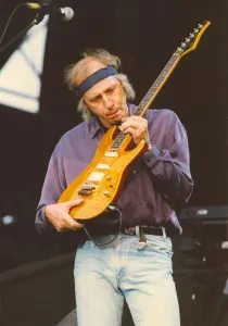 0000to0099 Prints: Mark Knopfler Live at Gateshead Stadium Print