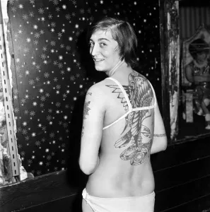 Woman with tattoos print, November 1969