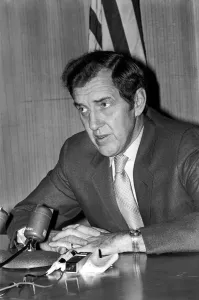 00033 Prints: Senator Edmund Muskie London Press Conference Print