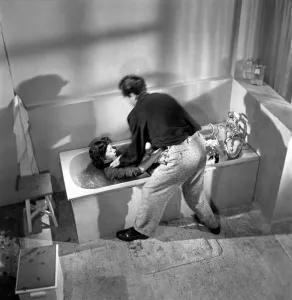 00035 Prints: Gloria Grahame and John Ireland Print, 1953