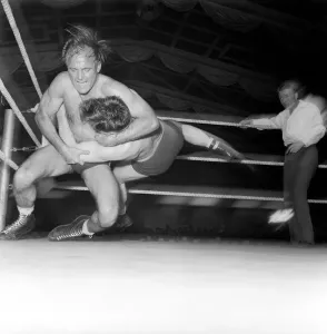 00035 Prints: Vic Coleman vs. Cab Cash Ford Boxing Print, May 1953 Wimbledon Town Hall