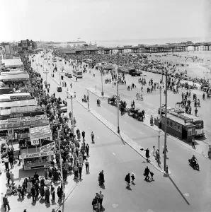 00039 Prints: Blackpool Beach Print, June 1960