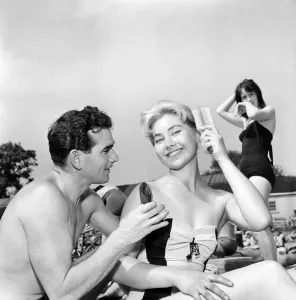 00039 Prints: Galleon Pool Print: Wendy Newgrosh, Prestwich Lanes, June 1960