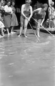 00040 Prints: Print of Floods at Wood Green, London in June 1960