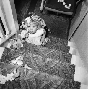 00041 Prints: 15 Month-Old Janice Cook Christmas Print