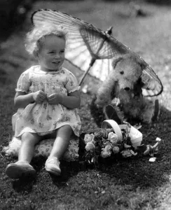 00041 Prints: Young girl and teddy bear under parasol print