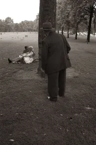 00046 Prints: A Couple Kissing in the Park, 1960 Print