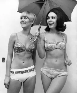 00048 Prints: Print of a 1967 Etam catalogue featuring two women in bikinis