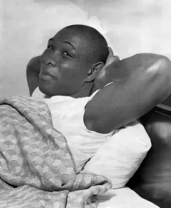 00050 Prints: Sonny Ray at London Cumberland Hotel Print 1960