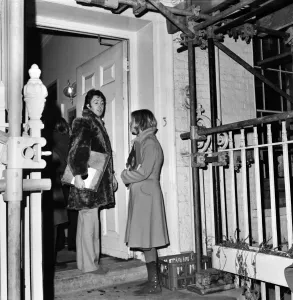 00050 Prints: Paul and Linda McCartney Leaving Apple Studios Print, 1972