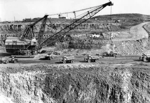 00051 Prints: Bedlington Opencast Coal Site Print (00051)
