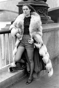 00053 Prints: 1970s Fashion: Shorts Print - January 1971