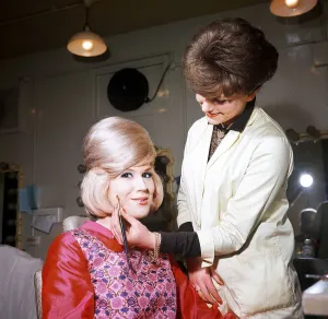 00054 Prints: Dusty Springfield Makeup Print (Thank Your Lucky Stars)