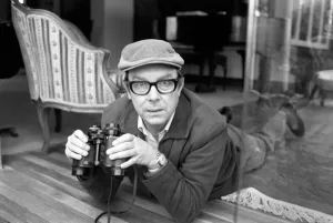 00056 Prints: Eric Morecambe Print: Hertfordshire Home 1971