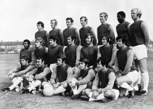 00058 Prints: West Ham Team 1970/71 Print