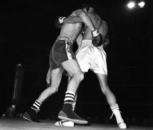 00060 Prints: Vernon Sollas Wins European Boxing Championship 1975 Print