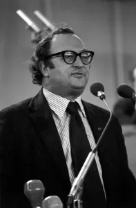 00063 Prints: Clive Jenkins Speaks on Common Market Membership Print 1975