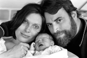 00068 Prints: Brian Blessed with Wife and New Baby Print, April 1975
