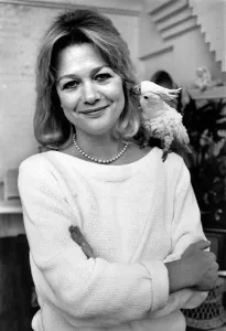 00069 Prints: Judy Geeson with Benjamin Print, July 1984
