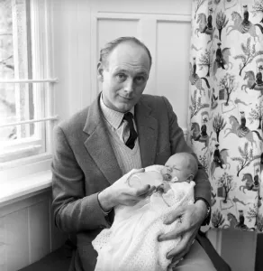 00070 Prints: Lord Montagu with newborn son Ralph, 21st March 1961 Print