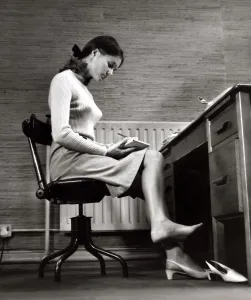 00071 Prints: Barefoot Office Worker Print, 1960s (00071)