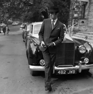 00072 Prints: Tony Newton in Silk Two-Piece Suit Print, 1966