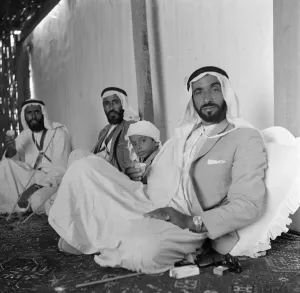 00086 Prints: Al Nayhan Family Tea Time Print, Abu Dhabi 1965