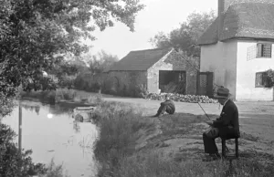 00087 Prints: A Fisherman Prepares his Rod Print, Kent 1946