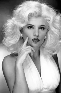 00087 Prints: Yasmin Gibson Marilyn Monroe Lookalike Print (00087)