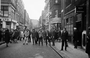 00087 Prints: The Yardbirds on Carnaby Street Print, 8th November 1965