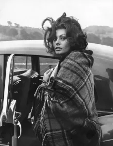 Classic Hollywood Glamour Shots Prints: Italian actress Sophia Loren pictured arriving at Crumlin yesterday where she filmed