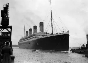 00093 Prints: RMS Olympic Print - Southampton Docks Arrival