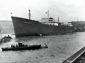 00094 Prints: Esso Durham 36,000-ton Tanker Print