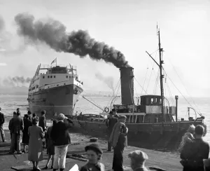 00094 Prints: Monas Isle Steamer Launch Print, 12th October 1950