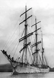 00096 Prints: The Sailing Ship Favell Print - River Tyne Arrival