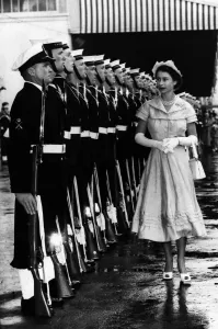 00099 Prints: Queen Elizabeth 1953 New Zealand Tour Print (00099)