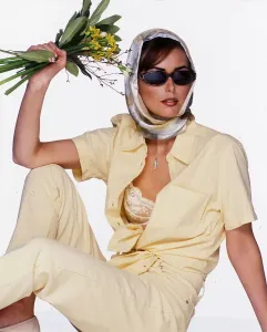 90s Fashion Model Prints: Eileen Catterson model pastels at dawn fashion feature, January 1998