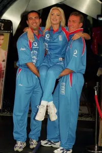 90s Fashion Models Prints: Caprice Model September 98 Modeling the new england cricket stripe with the help of