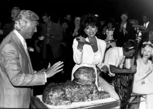Joan Collins Actress Cutting Sphinx Cake Print (00194)