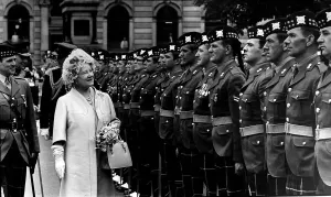 The Queen Mother Prints: Queen Mother with 52nd Lowland Volunteers Print, June 1970