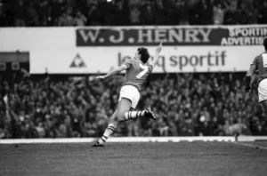 Everton 3 v Leicester City 0 Print, November 1984