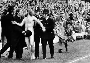 0200to0299 Prints: Michael O'Brien at Twickenham 1974 Print (00240)
