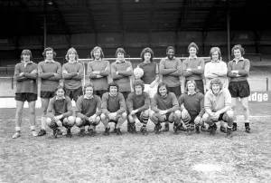 David Essex Prints: David Essex Trains with West Ham United, April 1975 Print