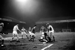Manchester City v Manchester United 1969 League Cup Print