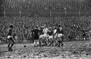 1965 FA Cup Semi Final Print: Leeds v Manchester United