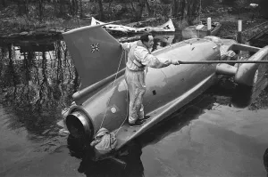 Donald Campbell Prints: Donald Campbell & Bluebird K7, Coniston Water 1966 Print