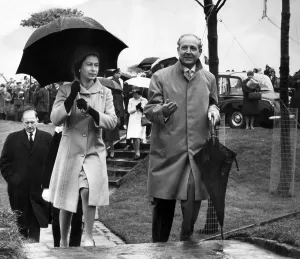 The Queen visits Manchester, 16th May 1968 Print (00379)
