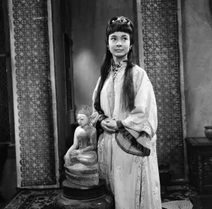 0500to0599 Prints: Zienia Merton, actress, starring as Ping Cho in Marco Polo Print