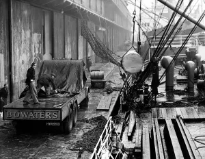 River Mersey Prints: Scenes at Gladstone Dock Print, Liverpool, 8th February 1949